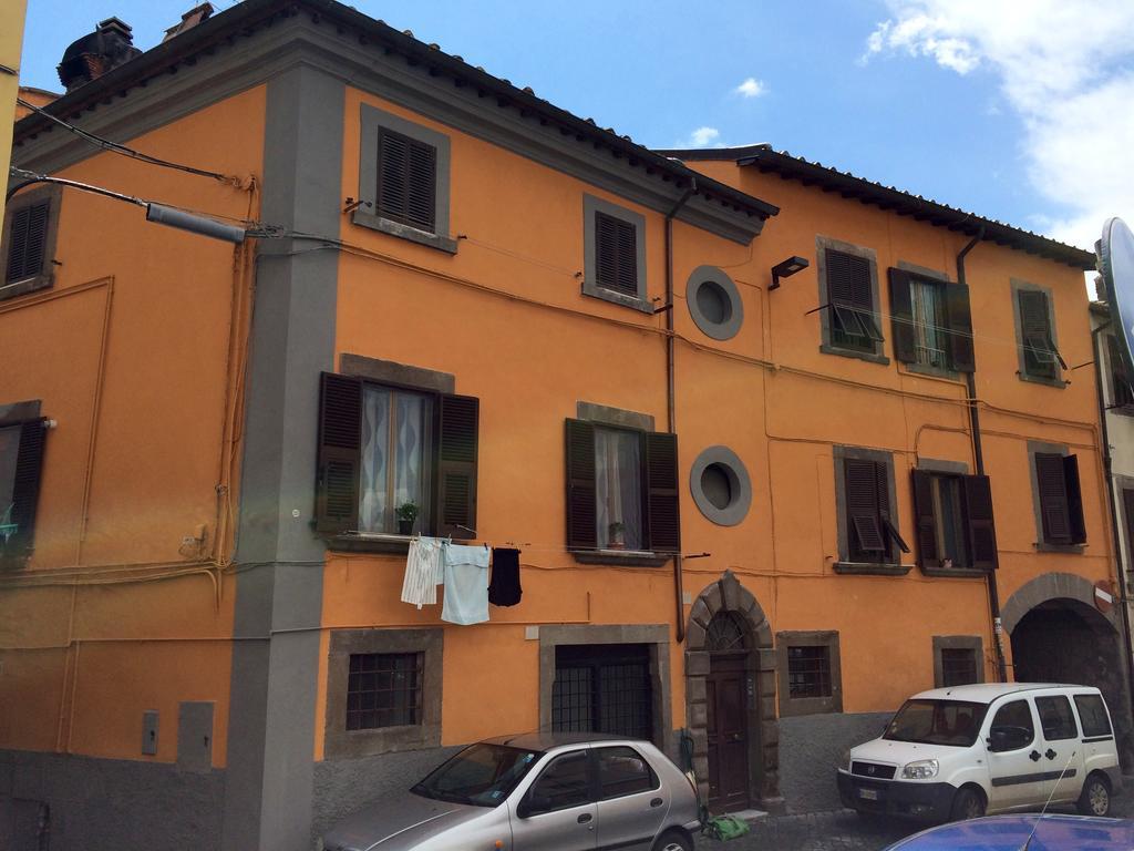 Lulu Bed & Dreams Apartment Viterbo Exterior photo